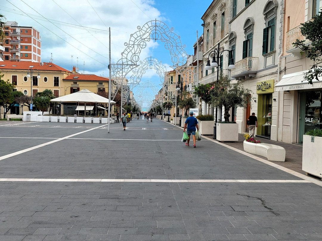 Corso Nazionale-Termoli必去景点