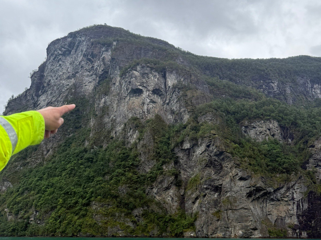 Bonseye-Hellesylt必去景点