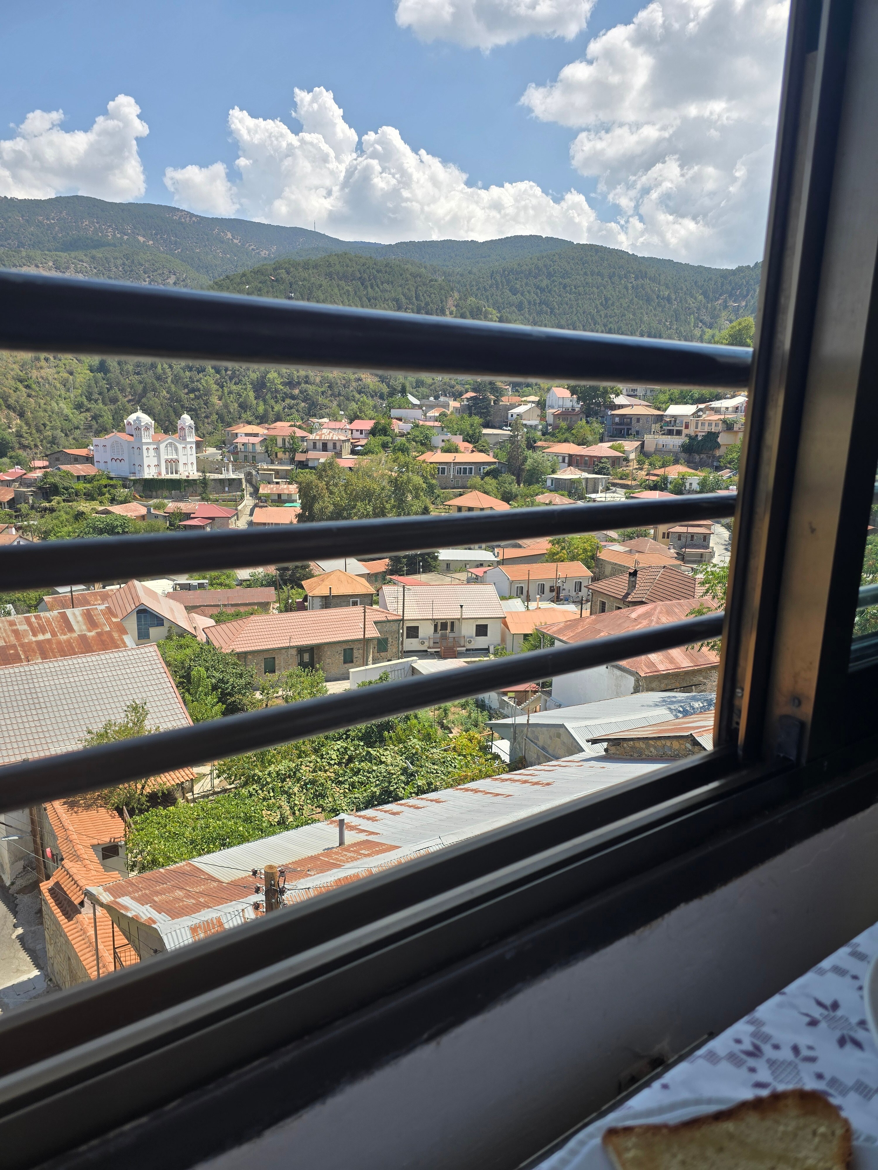 Two Flowers Hotel-官方