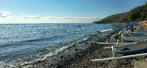 娜莉妮度假村主图