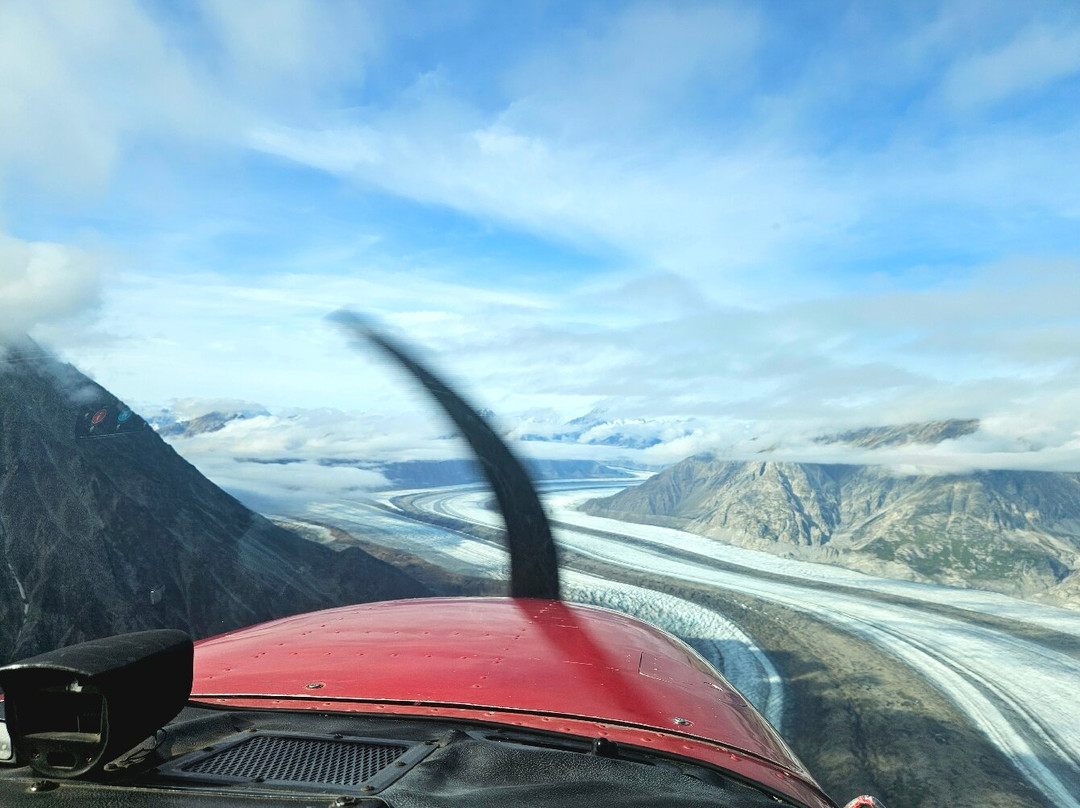 Rocking Star Adventures-Burwash Landing必去景点