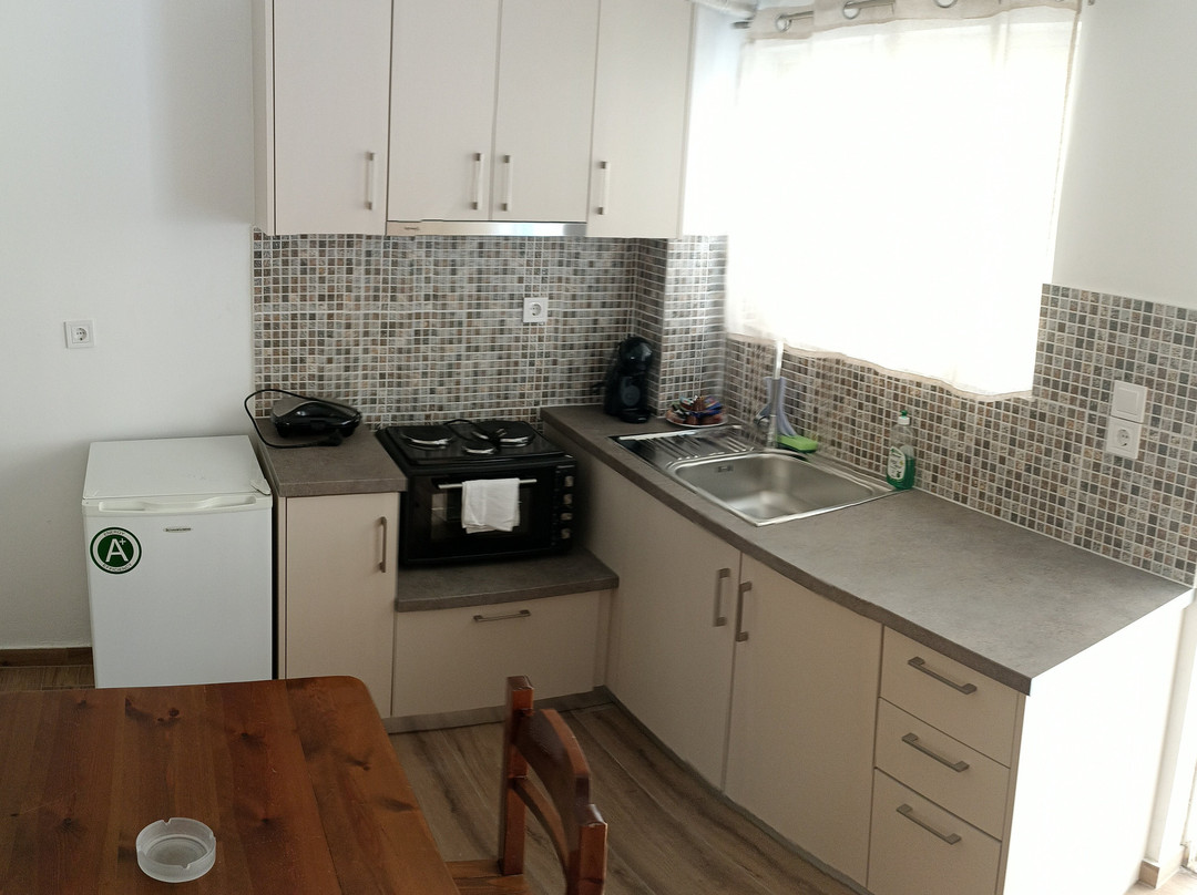 Philoxenia Apartments主图