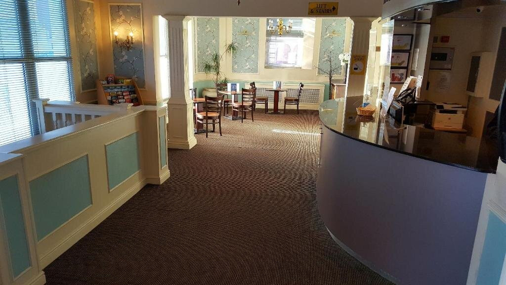 斯玛特阿斯顿阁酒店主图