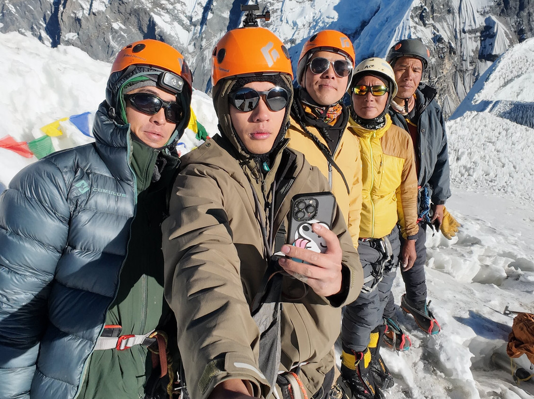 Everest Himalaya Treks-加德满都必去景点