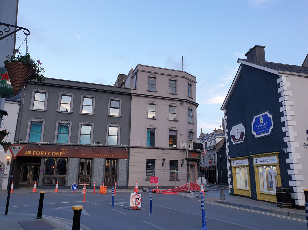 皇后夜总会酒店主图