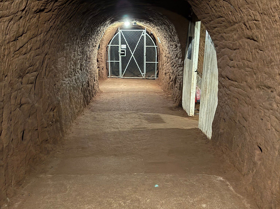 Stockport Air Raid Shelters-斯托克波特必去景点