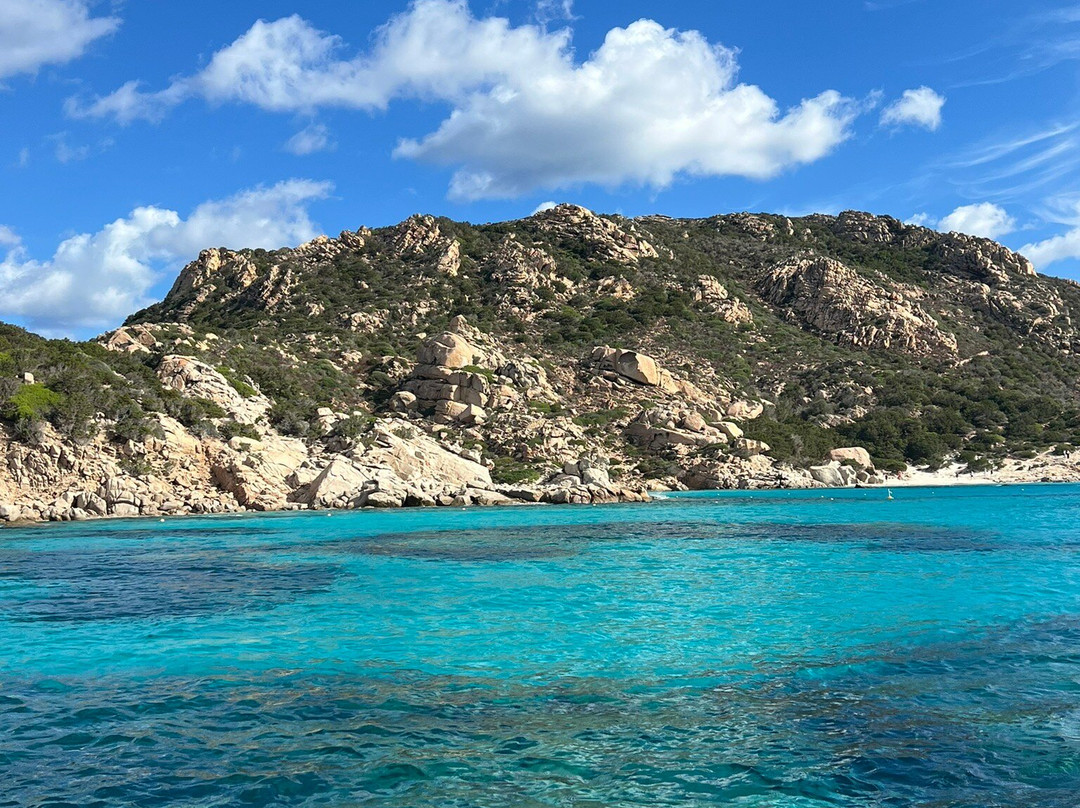 La Dolce Vita Charter-Cannigione必去景点