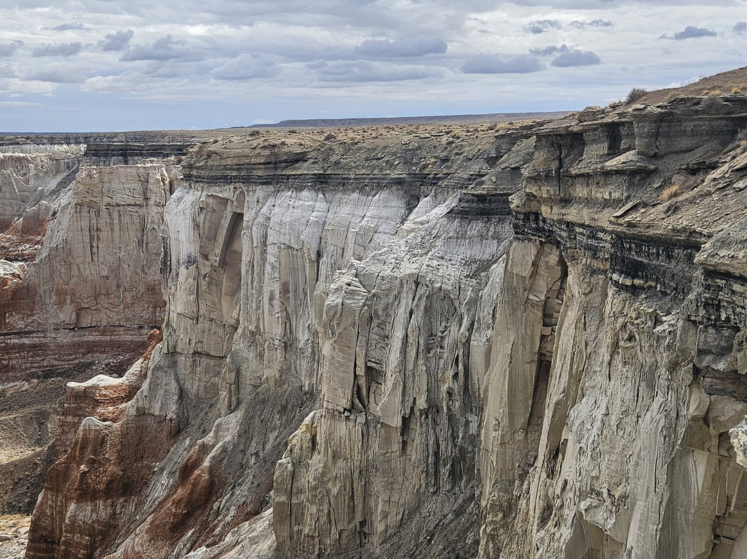 Coal Mine Canyon-蒂巴城必去景点