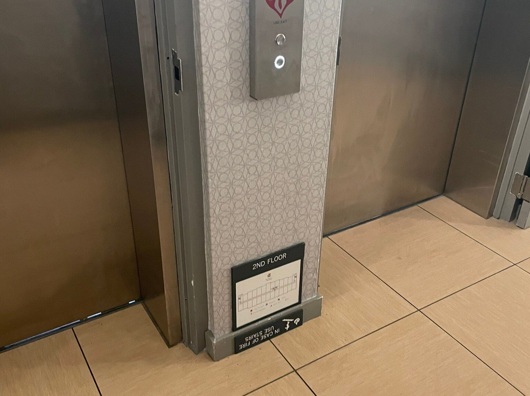 Hyatt Place Topeka主图