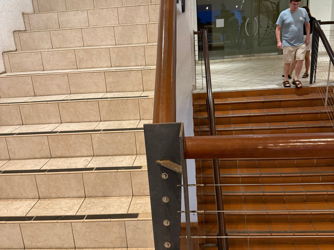 萨特沃特奢华酒店主图