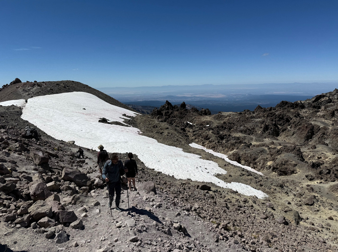 Lassen Volcanic National Park Hiking Trails-拉森火山国家公园必去景点