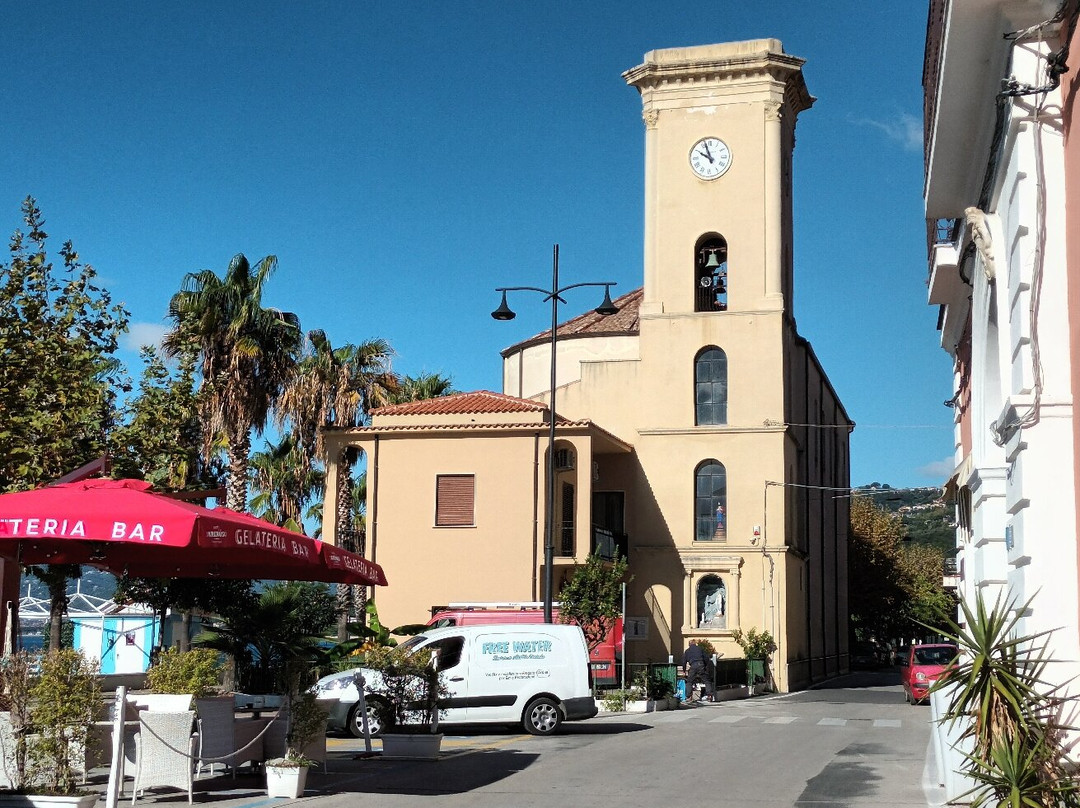 Chiesa di S. Maria Santissima di Portosalvo-Villammare必去景点