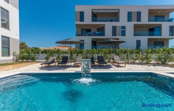 Dvj Apartments