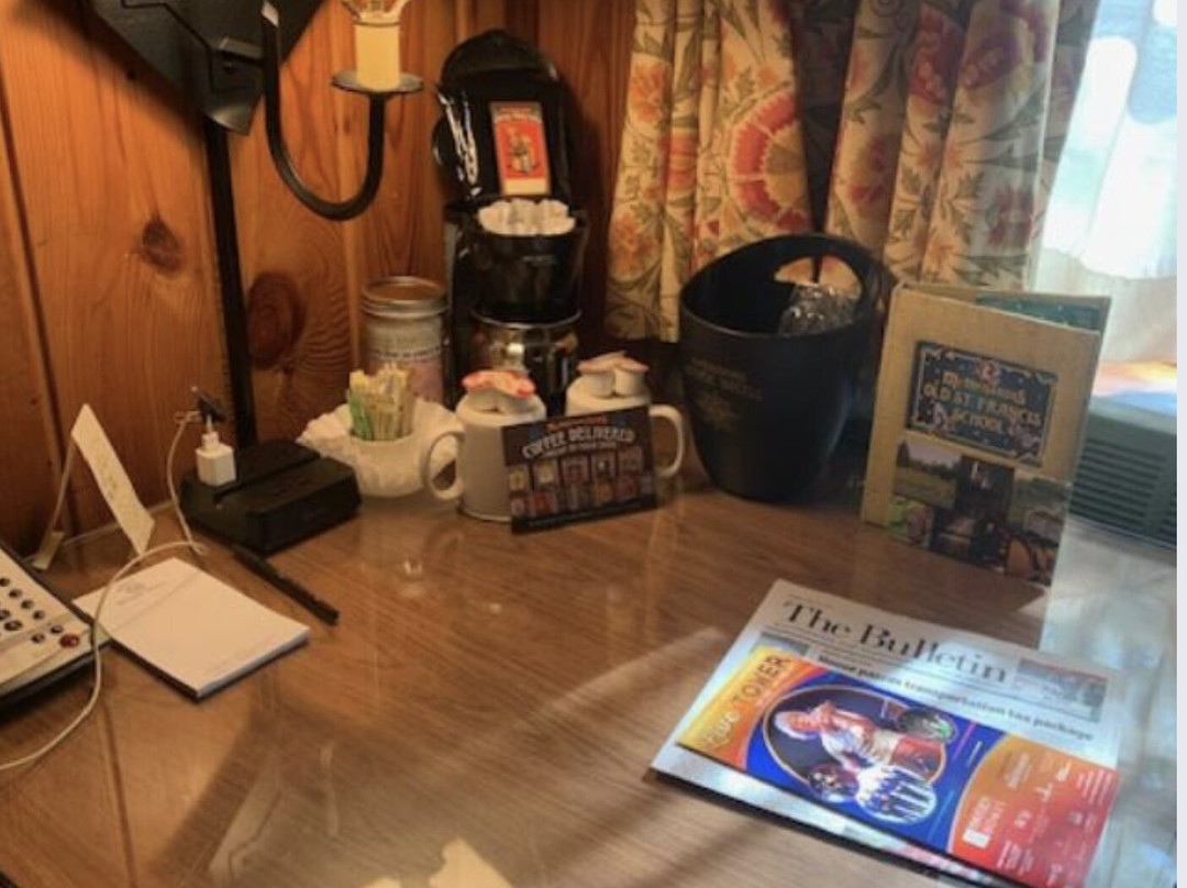 McMenamins Old St. Francis School主图