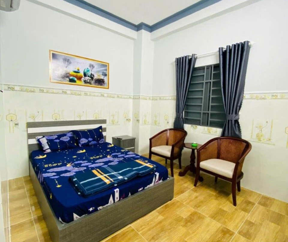 Hoàng Gia 2 Motel Long An