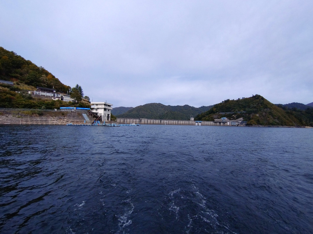 Okutadami Lake Pleasure Boat-鱼沼市必去景点