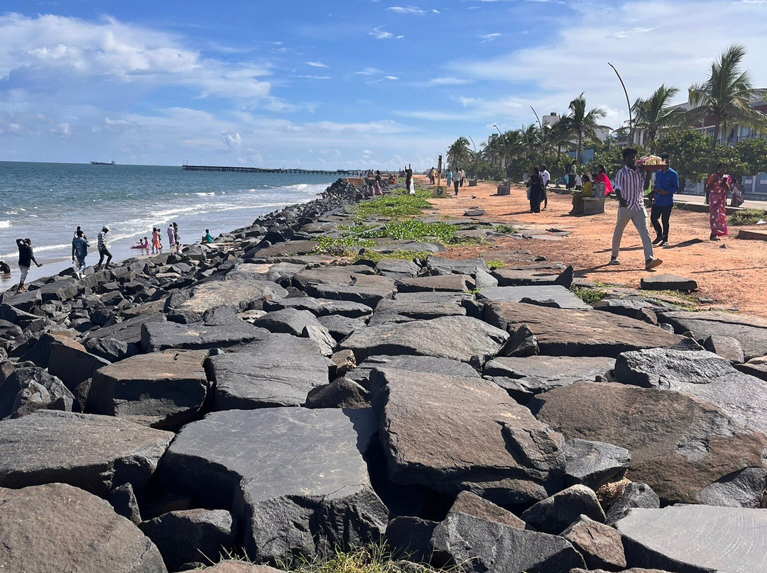 Seaside Promenade-朋迪榭里必去景点