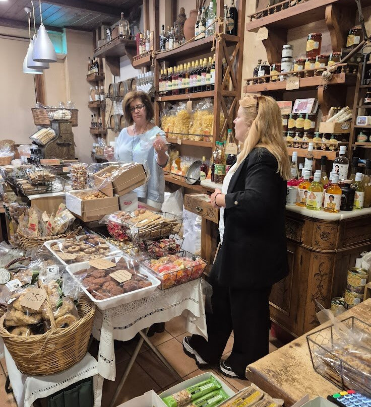 Tour My Day-卡拉马塔必去景点