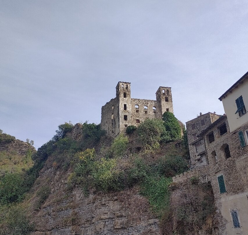Castello dei Doria-Dolceacqua必去景点