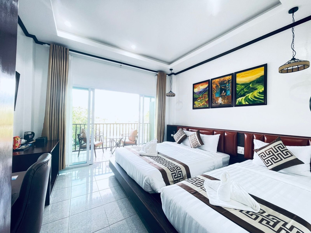 Intimate Riverside Resort