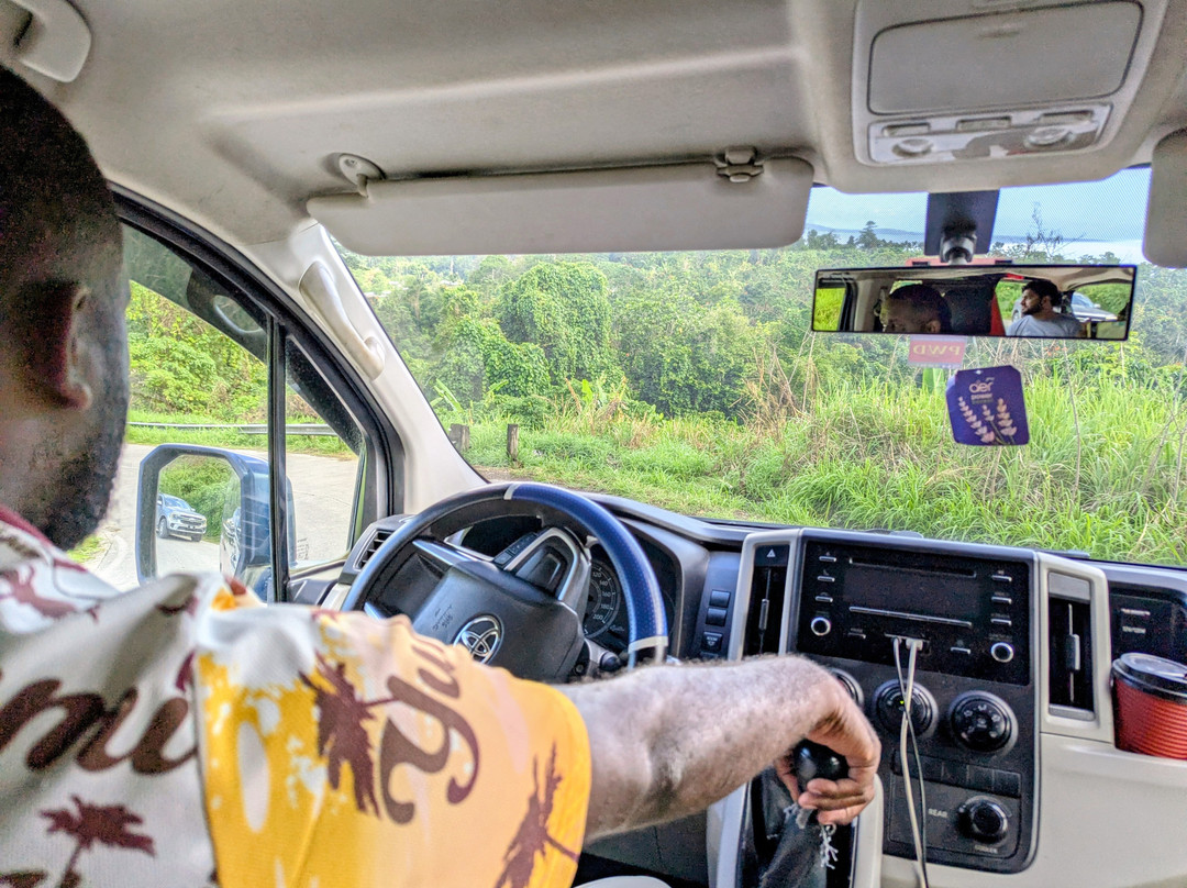 Yumi Tours & Transfers Vanuatu-维拉港必去景点
