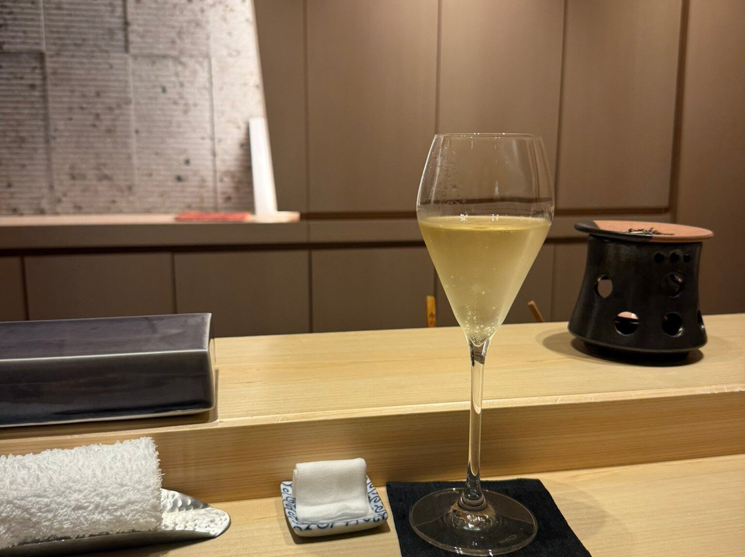 Shinjuku Sushi Hatsume