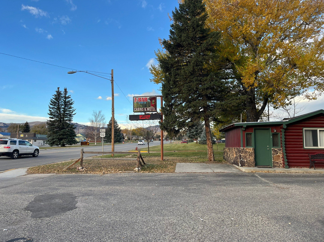 Z酒吧汽车旅馆主图