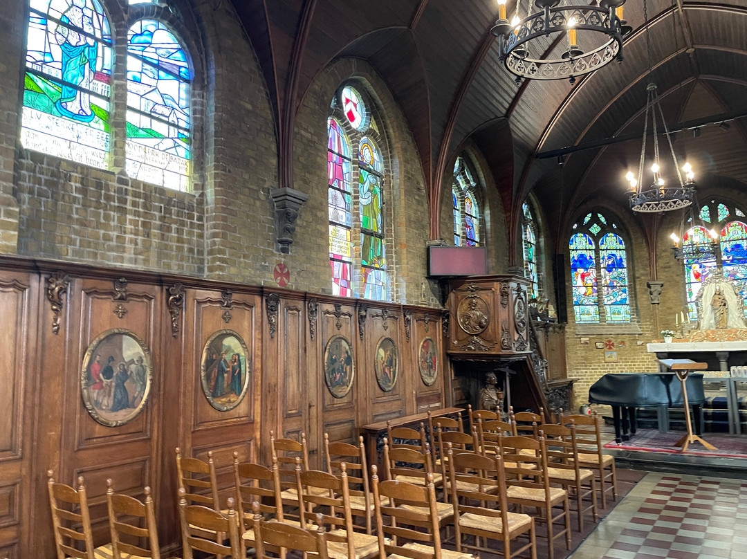 Onze-Lieve-Vrouw-ter-Duinenkerk-奥斯坦德必去景点