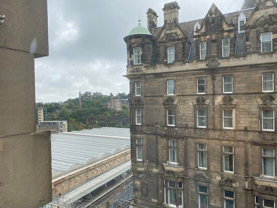 苏格兰人酒店主图