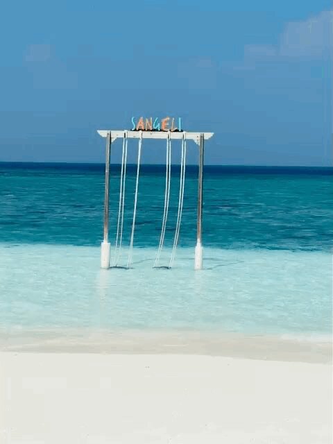 Oblu Select Sangeli-泳池