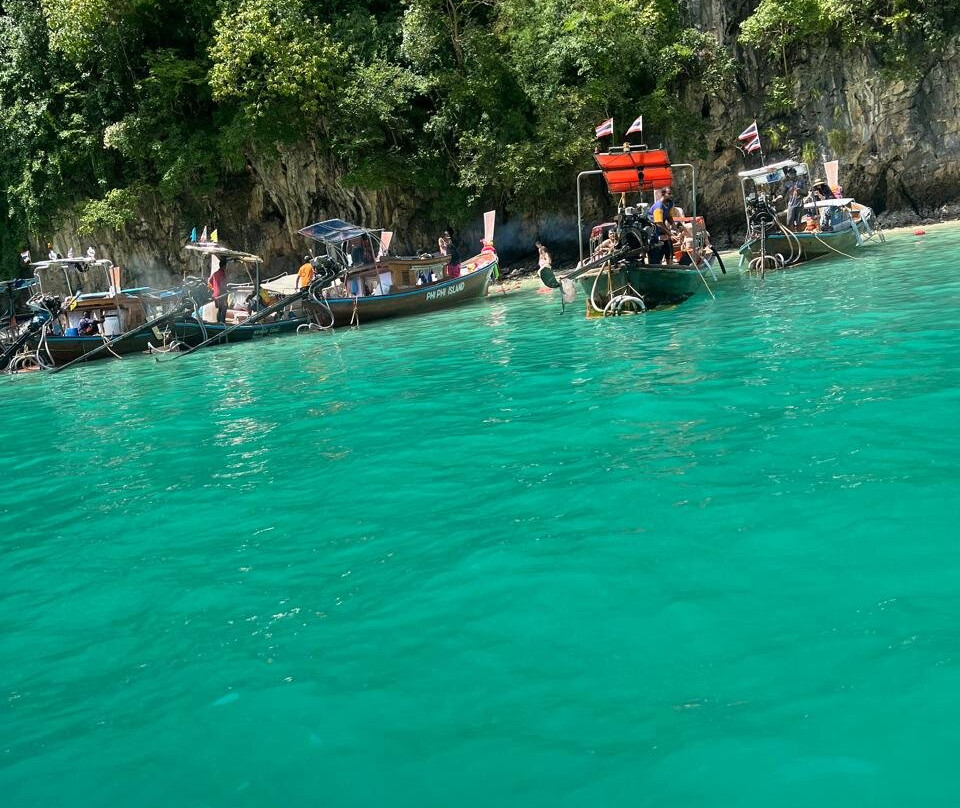 Realistic Asia-河内必去景点