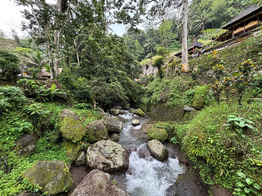 古农卡威斯巴图圣泉寺-Sebatu必去景点