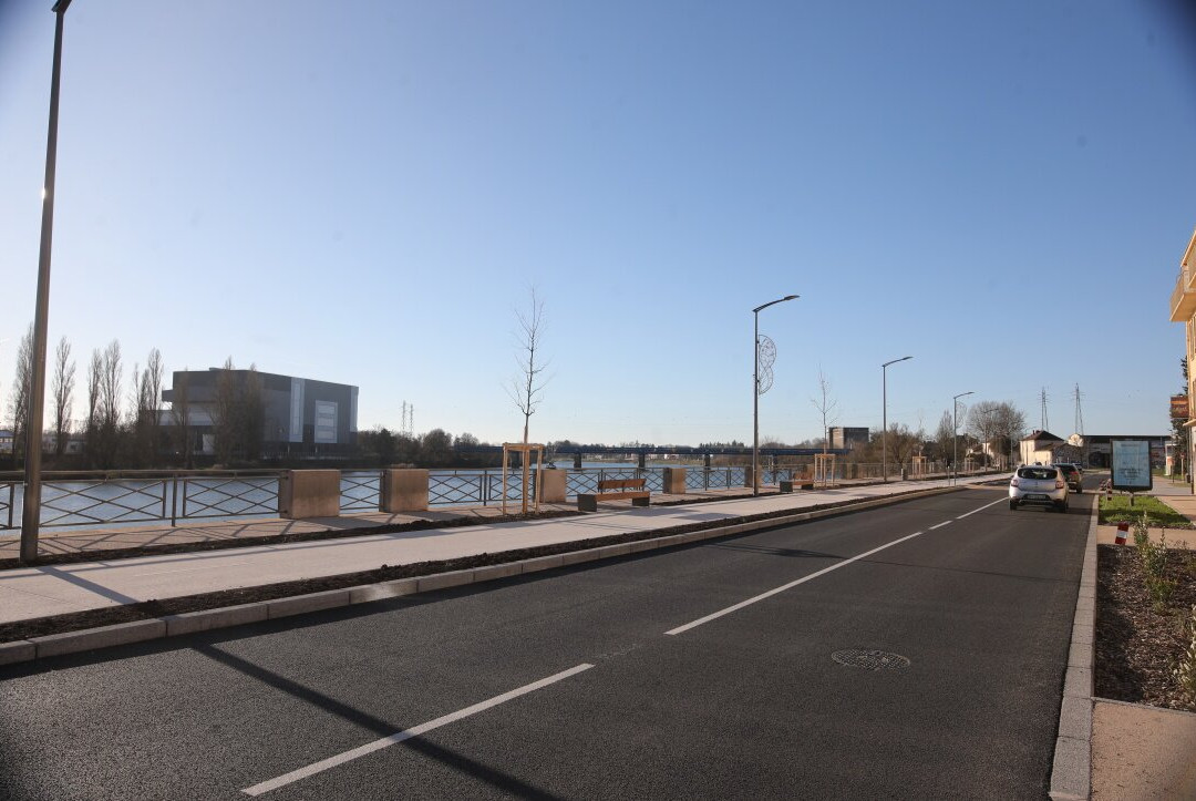 Quai Saint-Cosme-索恩河畔沙隆必去景点