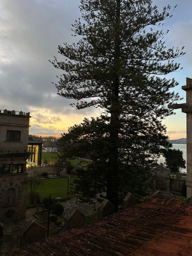 Pazo Los Escudos Hotel and Spa-官方