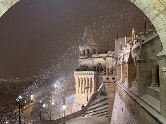 布达佩斯巴尔塔扎尔旅馆主图