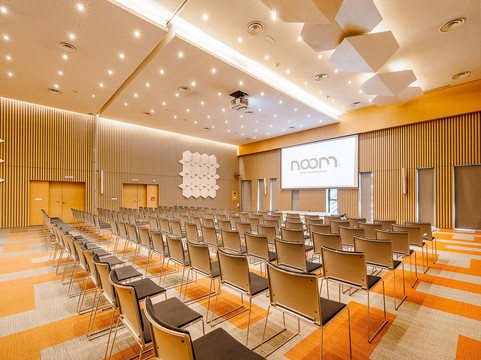 Noom酒店阿比让高原主图