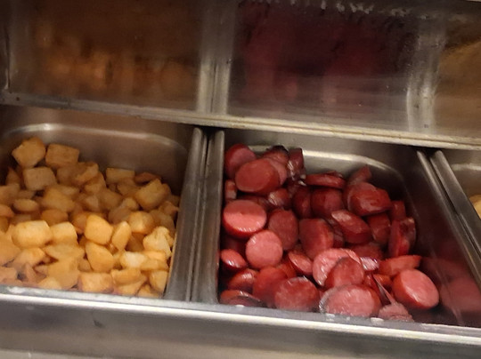 Gundersen Hotel & Suites主图