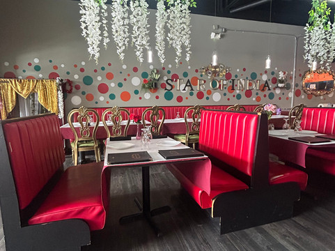 Old Lumberyard Food & Finds-Corsicana必去景点