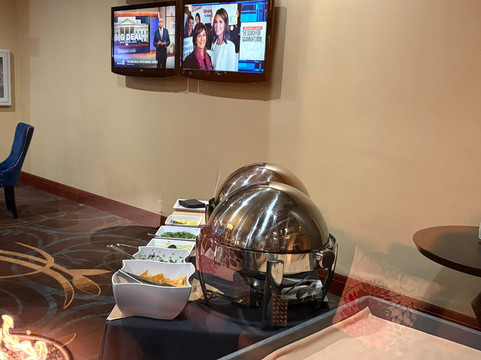 喜来登阿古拉山酒店主图