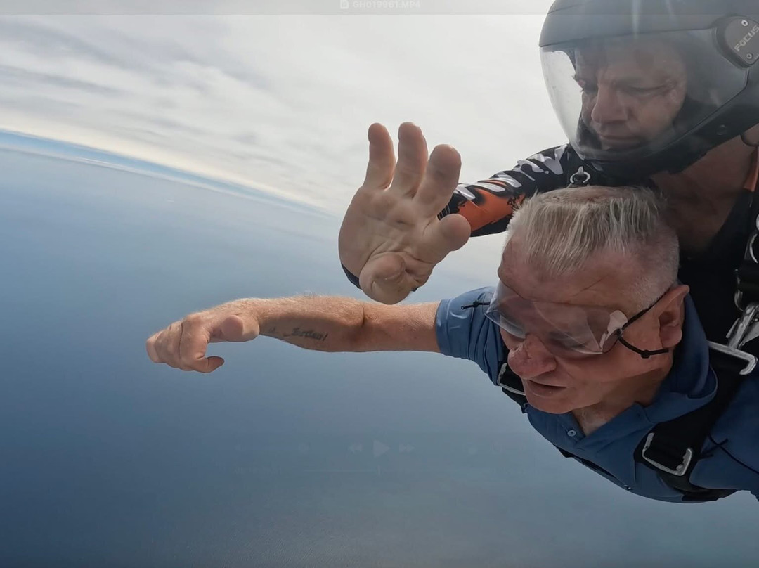 Coastal Skydive-格莱内尔格必去景点