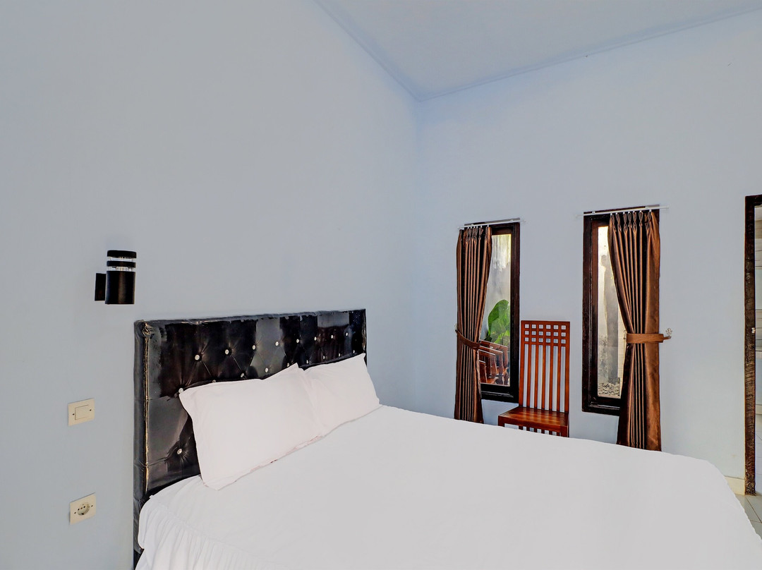 Hotel O Mustika