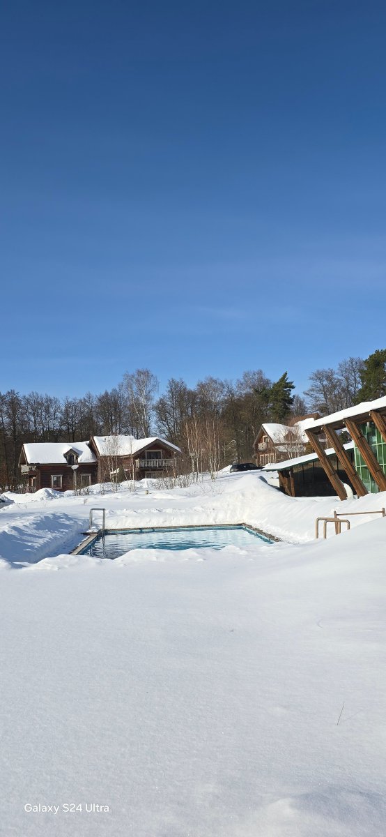 维尔纳生态温泉度假村-泳池