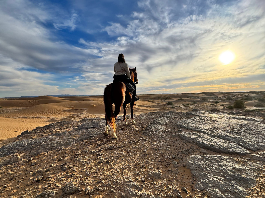 Merzouga Horse Riding-Hassilabied必去景点