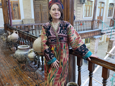 Art Gallery Happy Bird-撒马尔罕必去景点