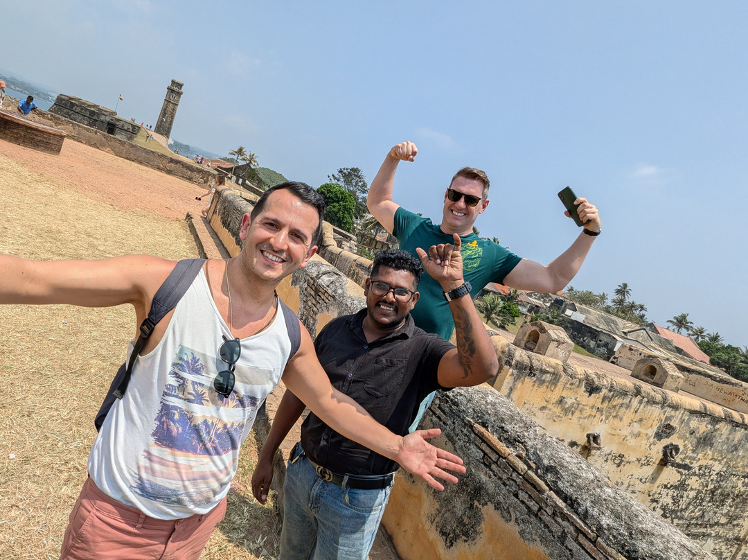 Lion Lanka Tours-卡图纳耶克必去景点