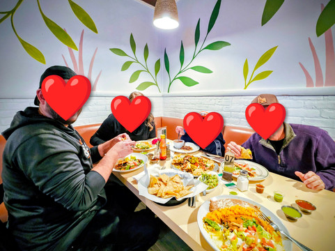 Antojos Eatery And Cafe