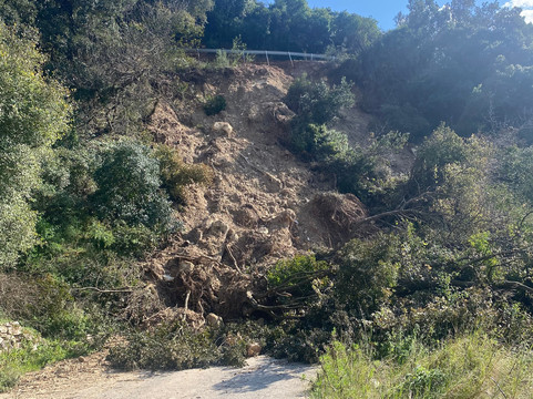 Neda Waterfalls-Stomio必去景点