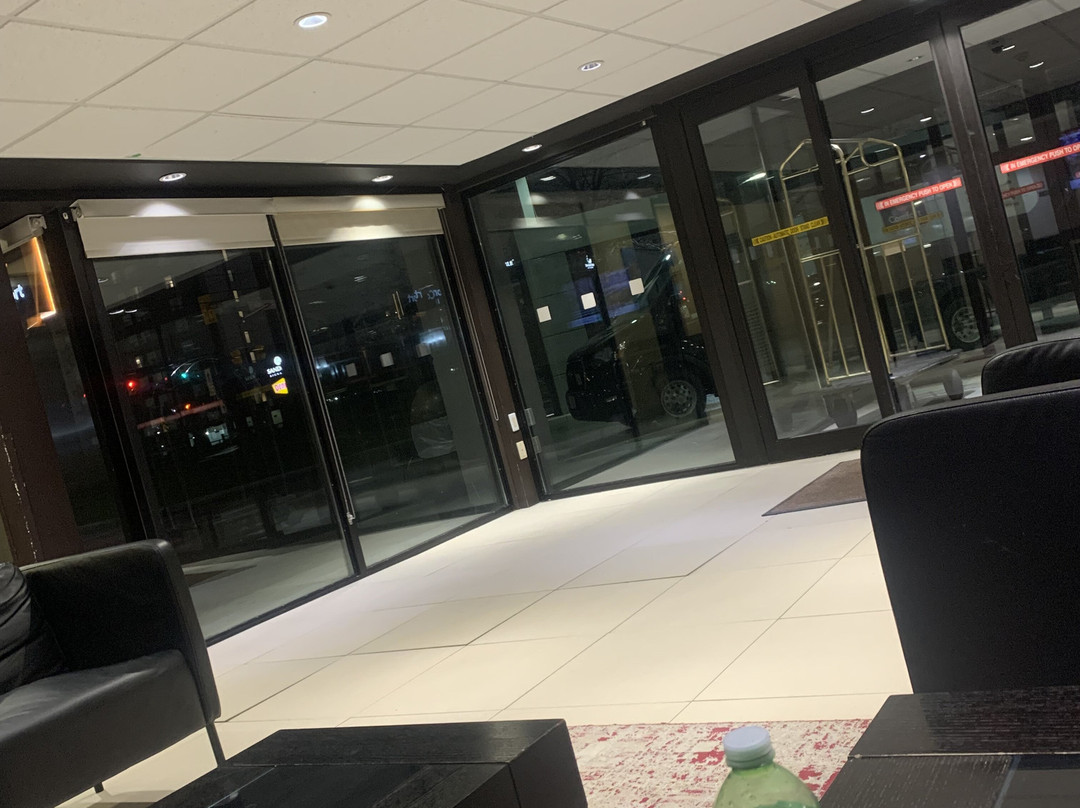 舒适酒店机场西主图