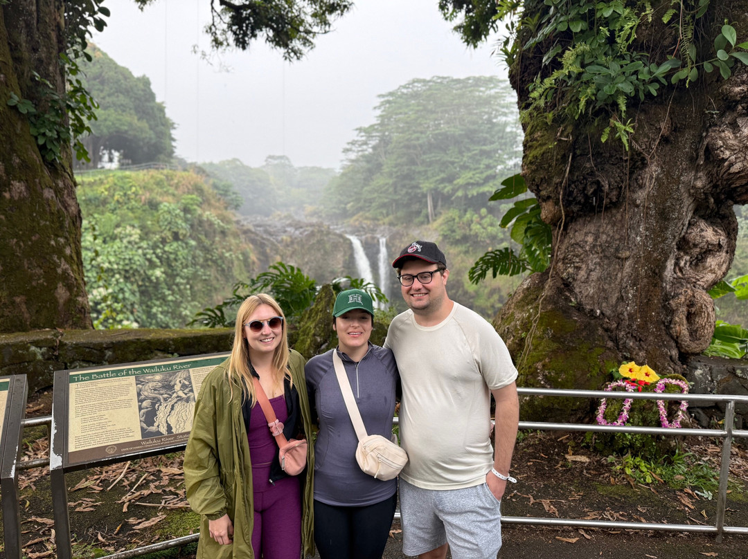 彩虹瀑布-希洛必去景点