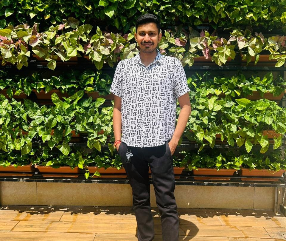 布巴内斯瓦尔柠檬树一流酒店主图